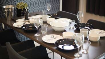 客室内のダイニングエリア / 5