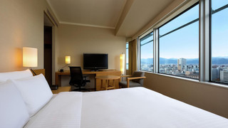 Double Hilton Guestroom