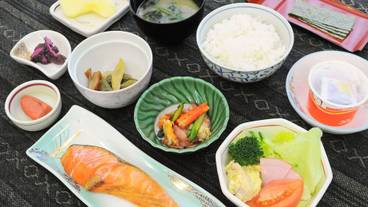 食事・飲み物 / 2