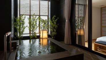 スイートヒルサイド “TERRACE BATH” 室礼④ / 15