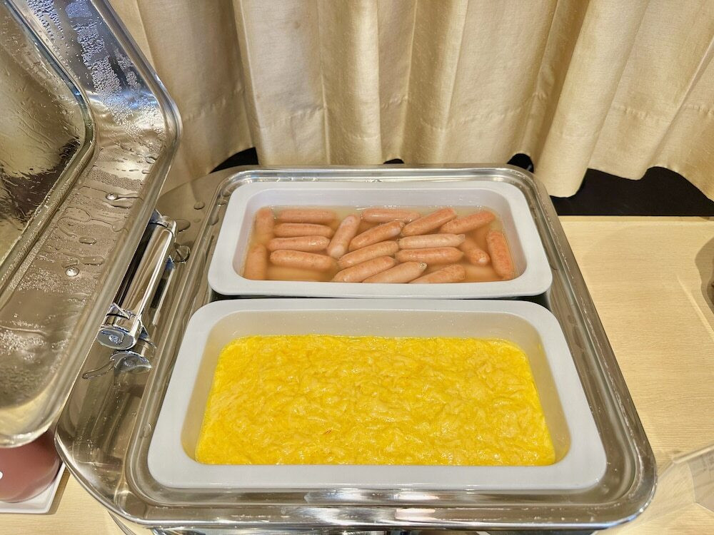 朝食ビュッフェ