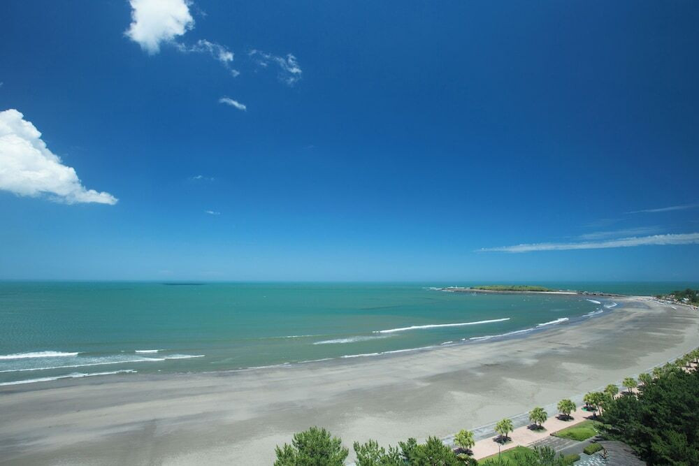 ANA ホリデイ・イン リゾート 宮崎4759603