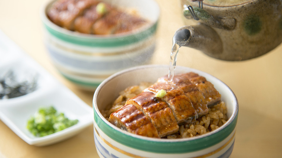 「ひつまぶし」に「小倉トースト」朝から充実の名古屋グルメに大興奮♪3908289