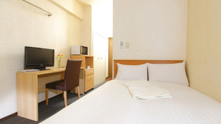 コーナーセミダブルルーム 喫煙可  (ハウスキーピングは有料オプション)