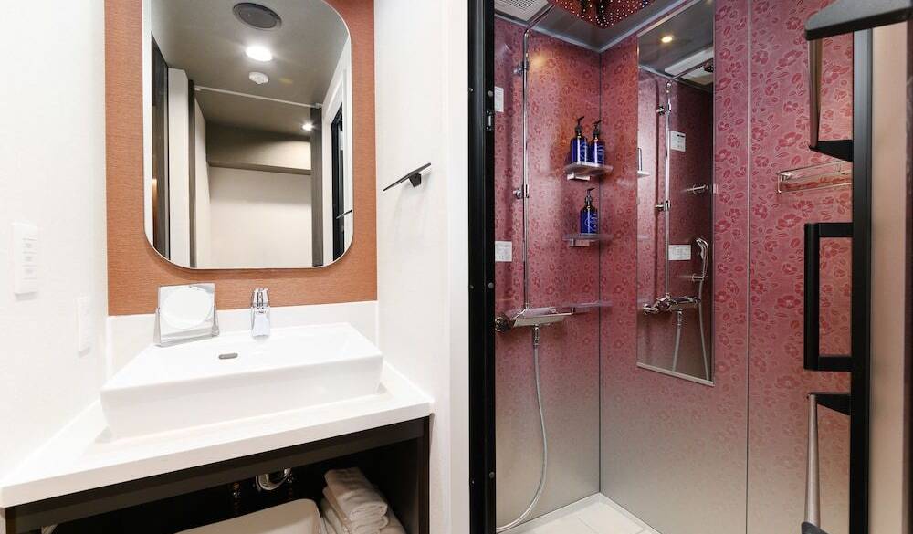 バスルームのシャワー / 1