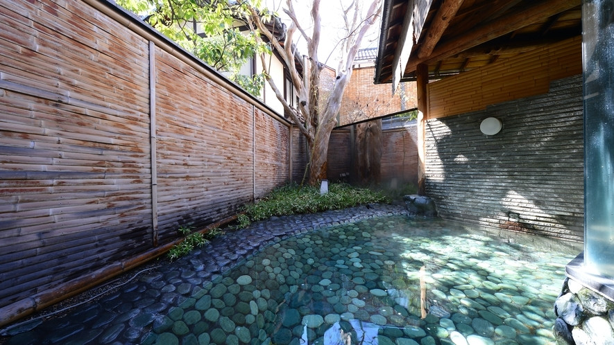 美ヶ原温泉 旅館すぎもと（ウツクシガハラオンセン リョカンスギモト） / 1