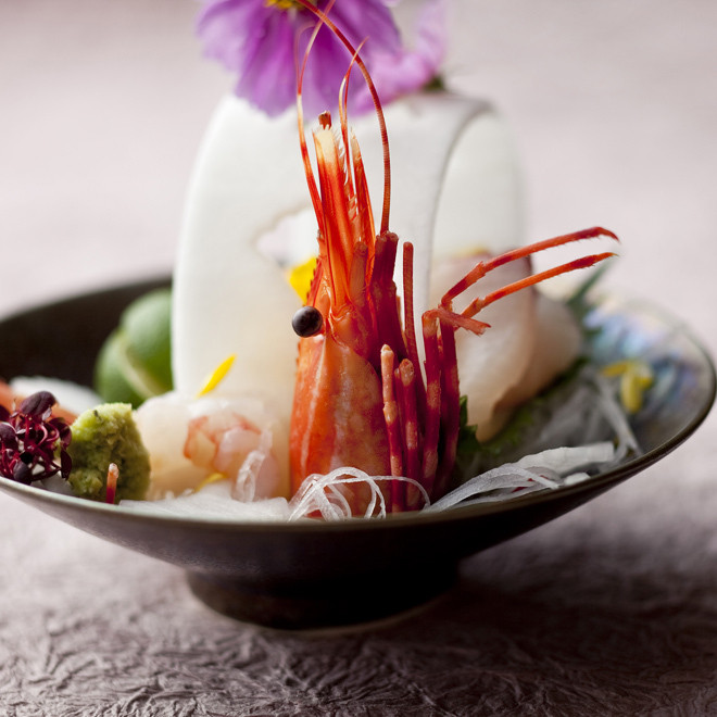 城崎温泉 喧噪の隠れ家 月のしずく(キノサキオンセン ケンソウノカクレガ ツキノシズク) / 3