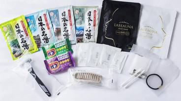 客室 / 12
