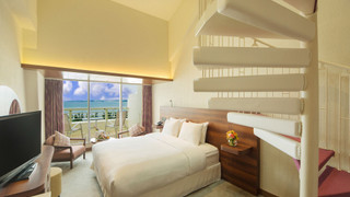 ロフト キングベッド 1 台 オーシャンビュー (オーシャンメゾネット, 高層階)