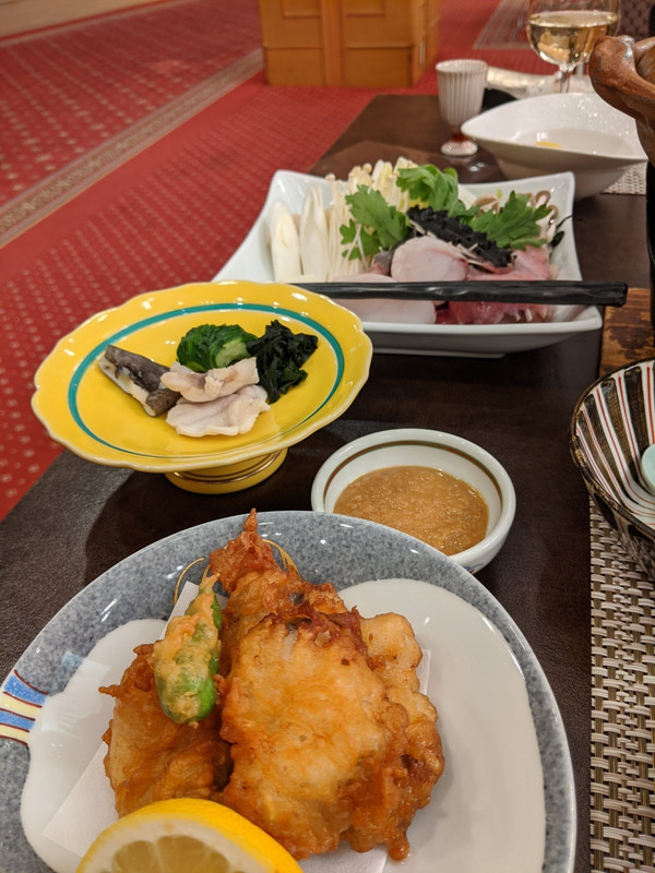 五浦名物・アンコウ料理が楽しめます