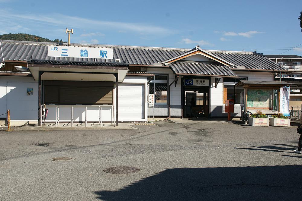 じっくり楽しむ大神神社への道586014