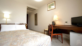 ダブルルーム 喫煙可