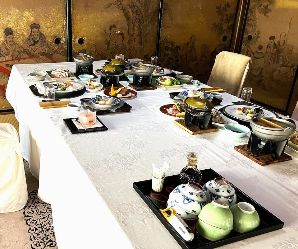 レストラン