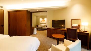 ロイヤルスイート2階　ベッドルーム / 3