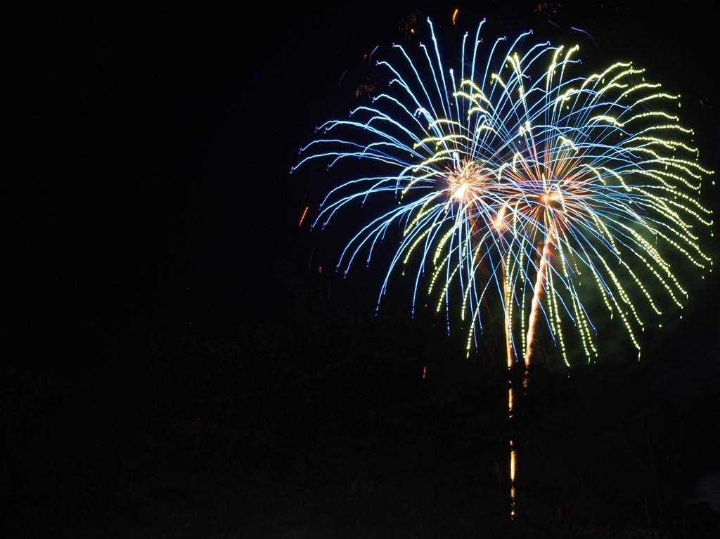 「仙台七夕まつり」って、どんなおまつり？4031546