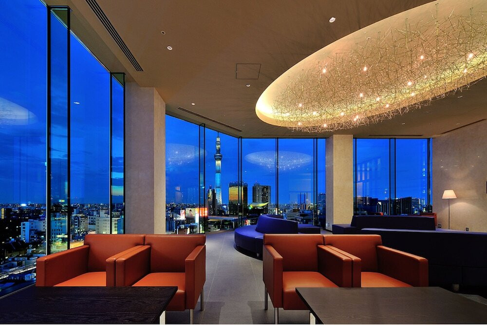 スカイツリーを間近に感じて世界中の銘酒で乾杯3716385