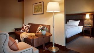 【ロッジ棟】デラックスクアドラプル(ベッド4台)