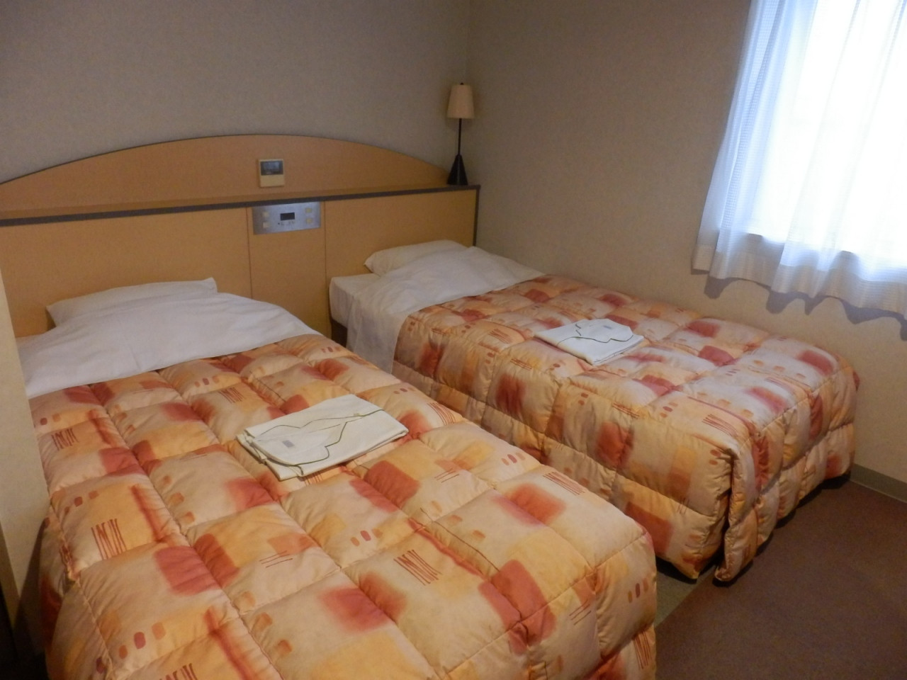 可愛いくて艶やかな柄のお布団♡ぐっすり眠れそう3395688