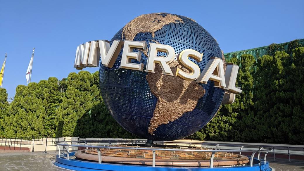 夢が広がる「USJ」で
非日常を遊び尽くす！ / 1