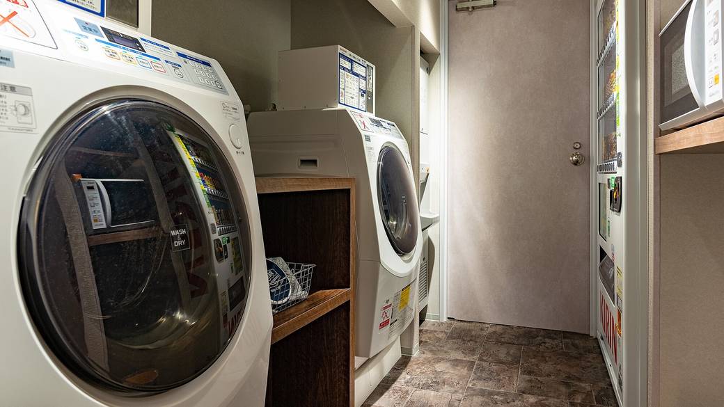 コインランドリー / 3