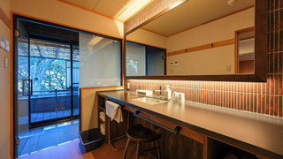 ダイニングルーム　禁煙