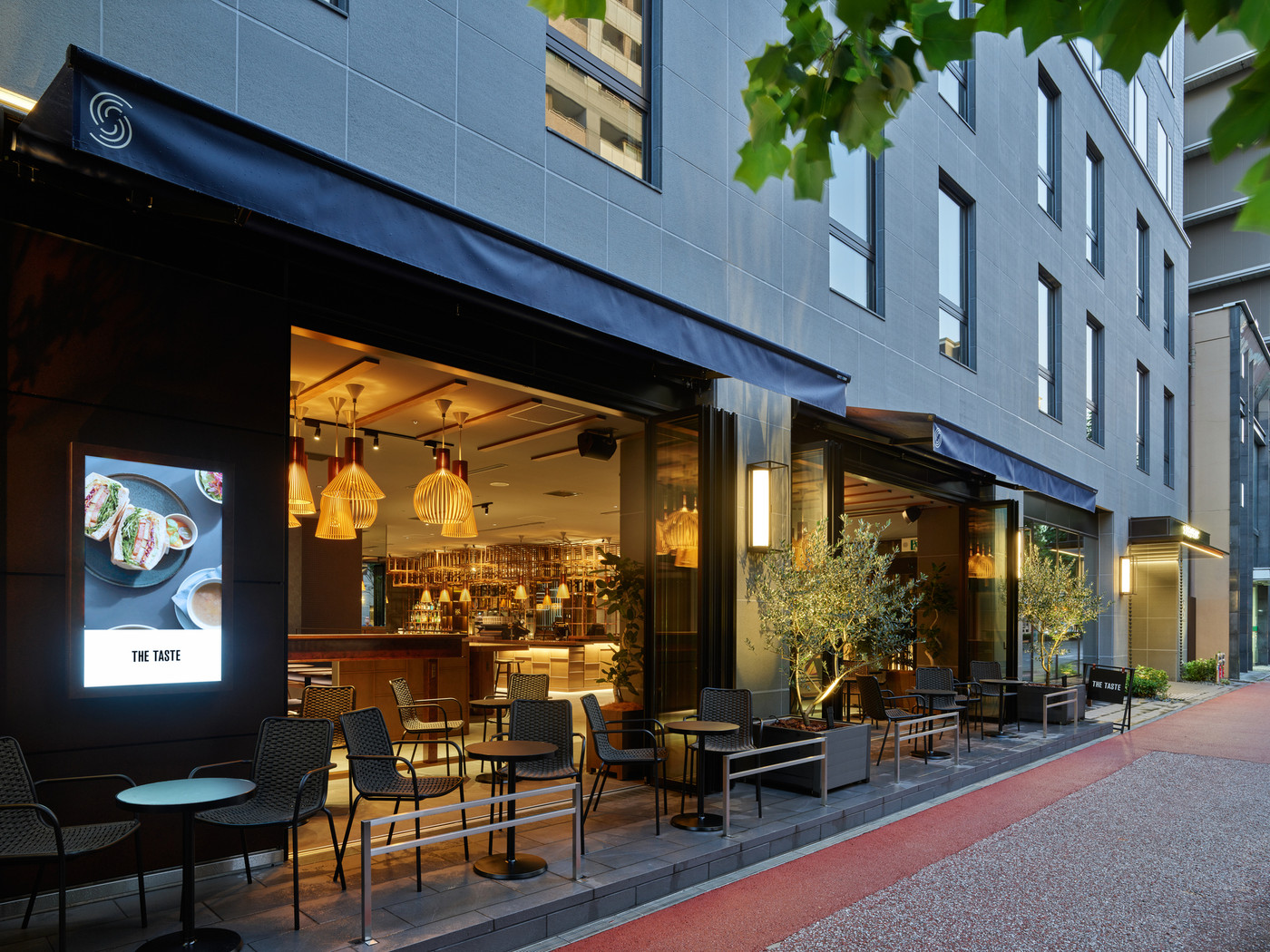 朝寝坊さんも安心♪14時までいただける朝食で自由に一日をスタート3421995