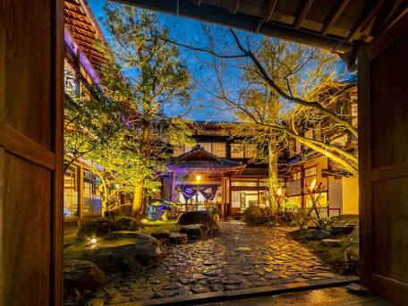 史跡旅館 花月 大正館 / 1