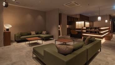 ロビーラウンジ / 8