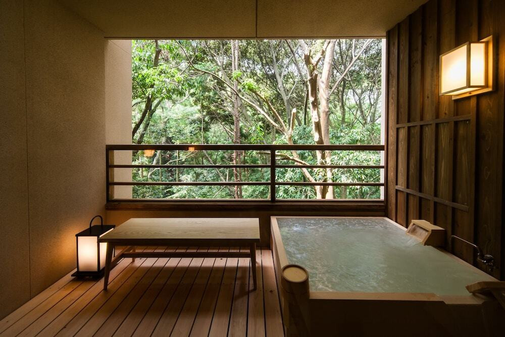 客室付きの露天風呂で自然を浴びよう！3481476