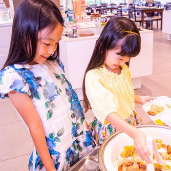 食べるのが楽しくなる食育♪子ども専用のビュッフェあり!3522673