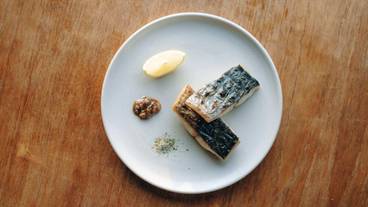 食事・飲み物 / 12