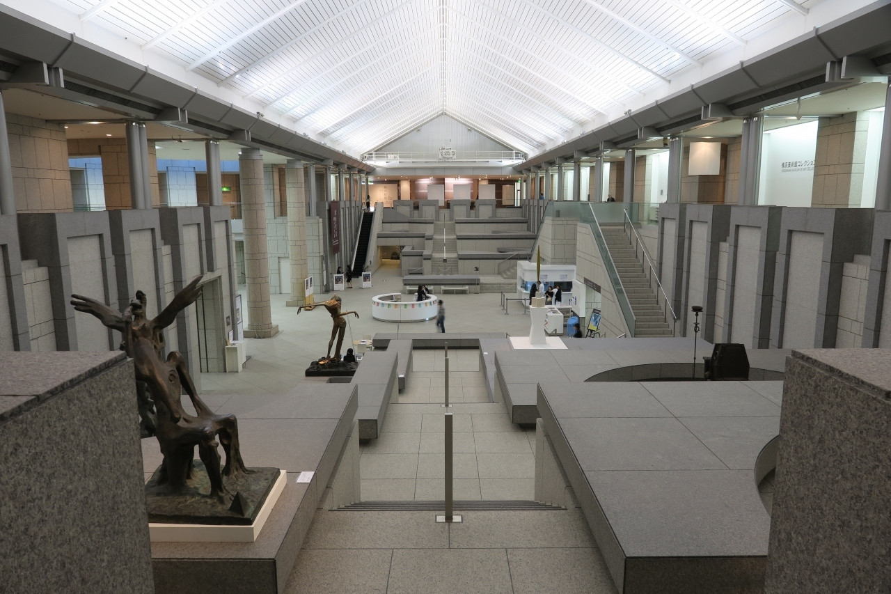 美しい建物とアートを楽しめる美術館2090186