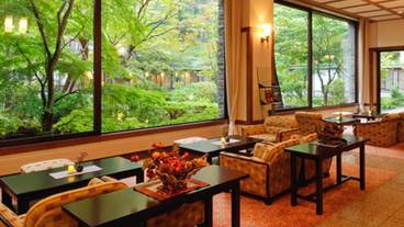 ロビーラウンジ / 6