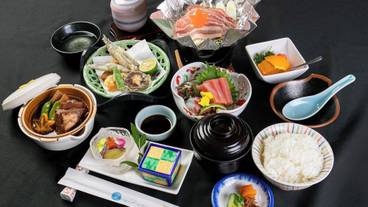 食事・飲み物 / 1