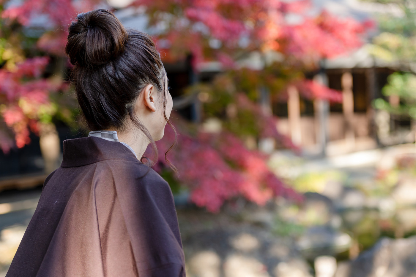 若い女性、女子旅、旅館、浴衣、旅行