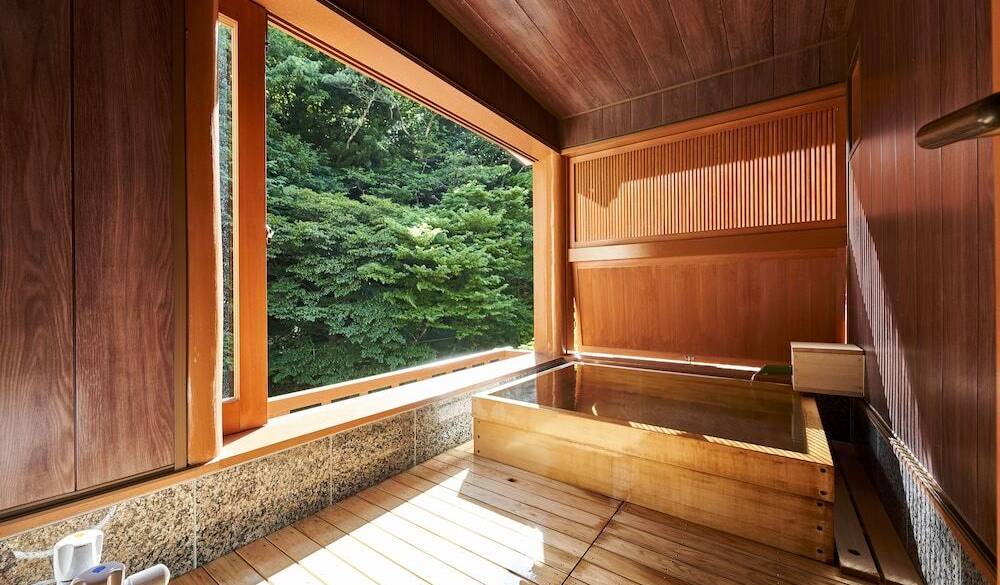 客室風呂一例 / 5