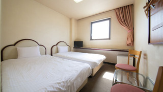 ツインルーム 喫煙可