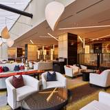 ロビーラウンジ　内観 / 1