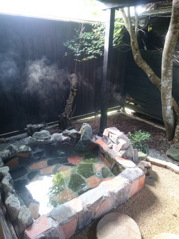 満天の星を眺めながらプライベートな温浴を楽しむ4248454