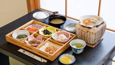 朝食 / 3