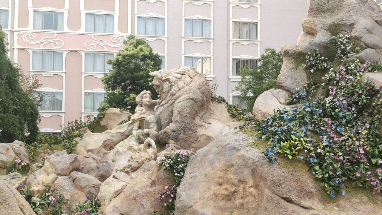 宿泊者のみが利用できる、ローズコート