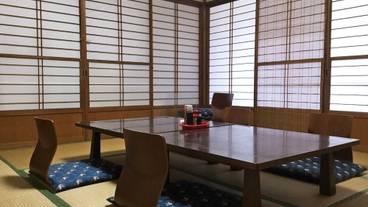 旅館のお食事処 / 20