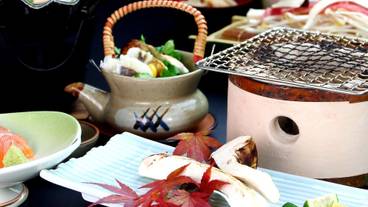 食事・飲み物 / 11