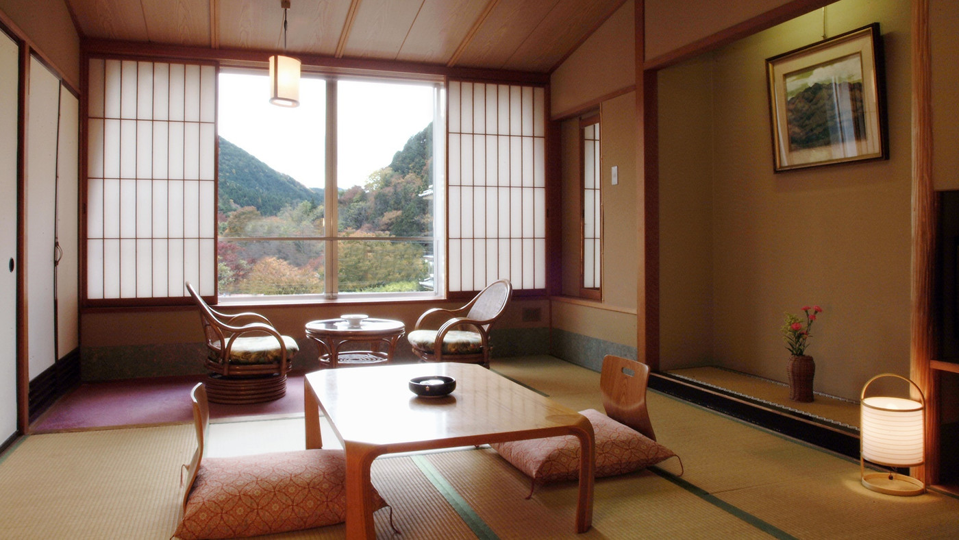 「きらく」な時間を満喫できる、リーズナブルな「1泊朝食旅館」3526650