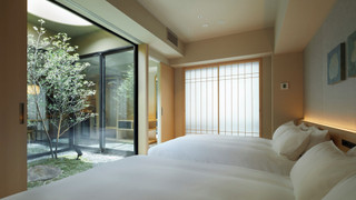 プレミアスイート 禁煙(64平米)