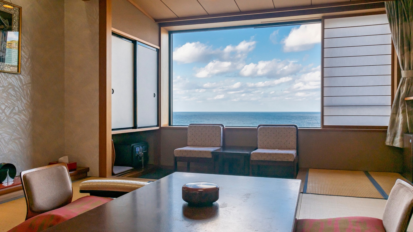 お部屋からは海を一望♪海岸のお散歩も楽しい海辺の宿4376940