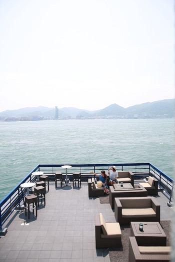 4. 絶景カフェで交流を楽しもう♪「uzuhouse(ウズハウス)」4087634