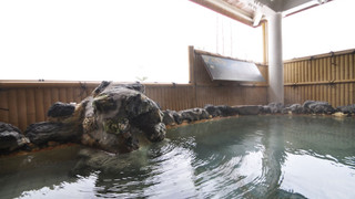 [和洋室] ツインベッド+和室６畳