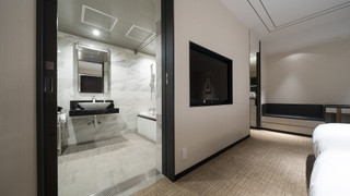 デラックスツインルーム　ユニバーサル 禁煙 [部屋定員：6歳以上2名, 0-5歳 2名]