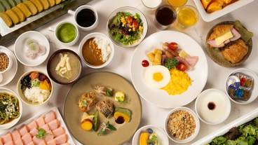 食事・飲み物 / 3